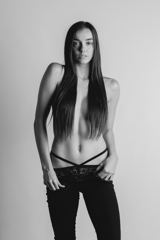 Paul Nguyen photographer, Melbourne portrait photography, fashion photography, fashion photographer, model, portrait photography, nude, girl with leica, girl with camera, canon, leica, photography, Photomonk3y, photomonkey